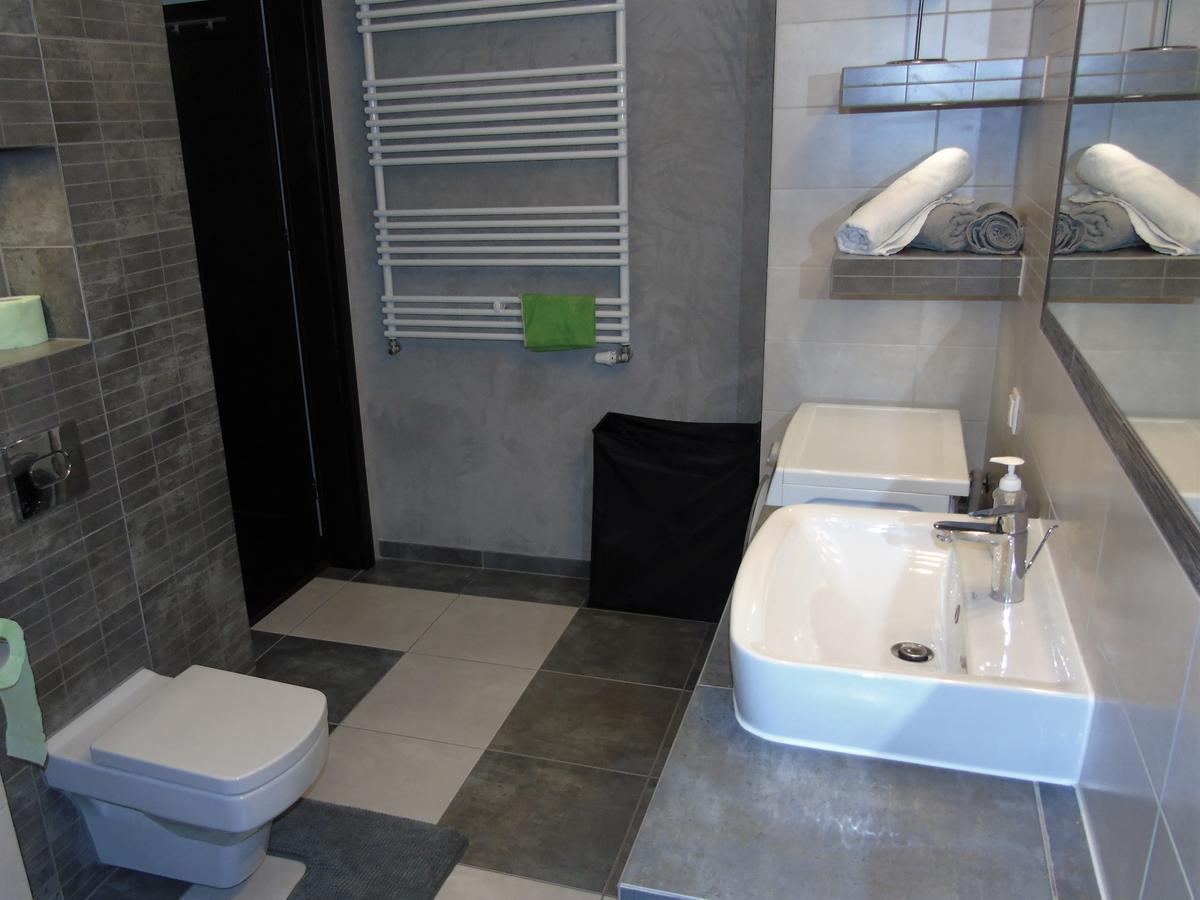 Mone - Fajny Apartament W Centrum Wroclawia Exterior photo